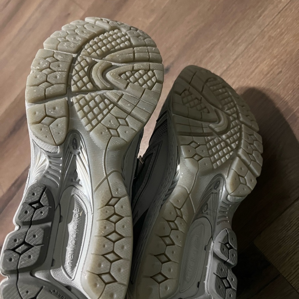 New Balance 1906R 'Lunar New Year Raincloud' sneakers - Picture 6 of 8